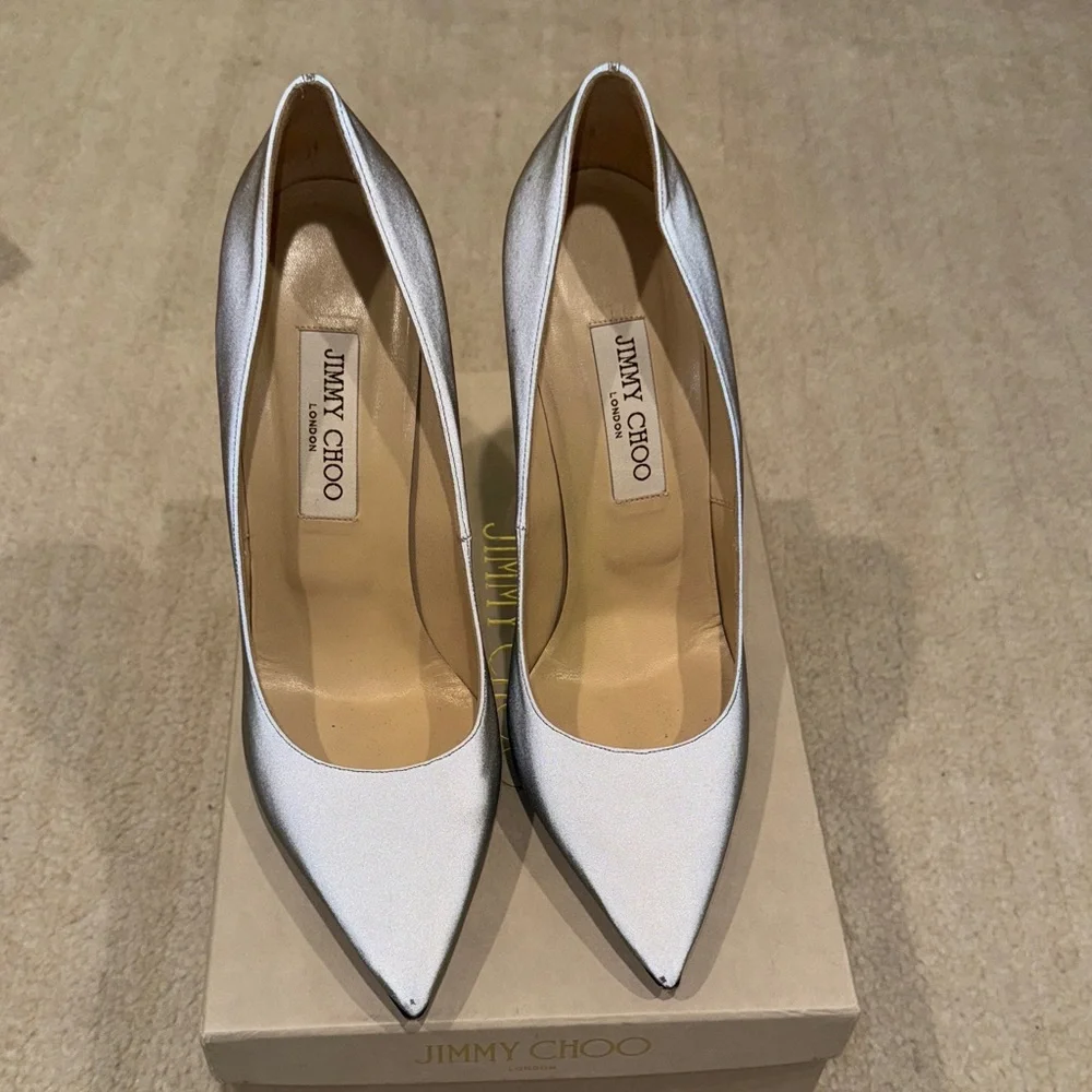Jimmy Choo Anouk reflective Silver Heels - Picture 5 of 11